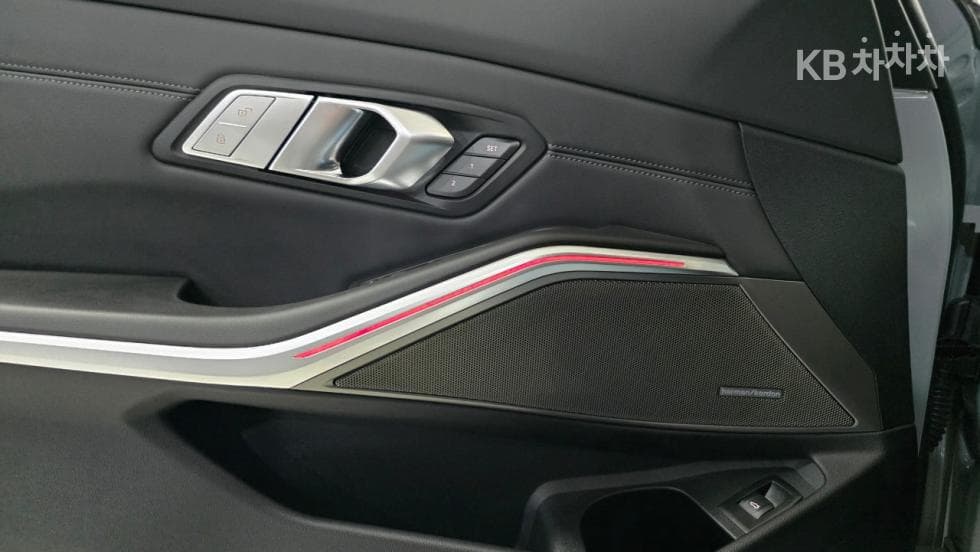 BMW M시리즈M3 투어링 Competition M xDrive - 19