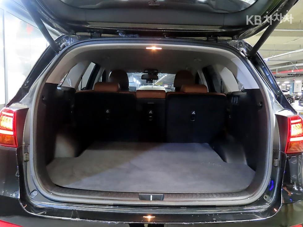 Киа The New (фейслифт) Sorento2.0 Дизел 2WD Noblesse - 18