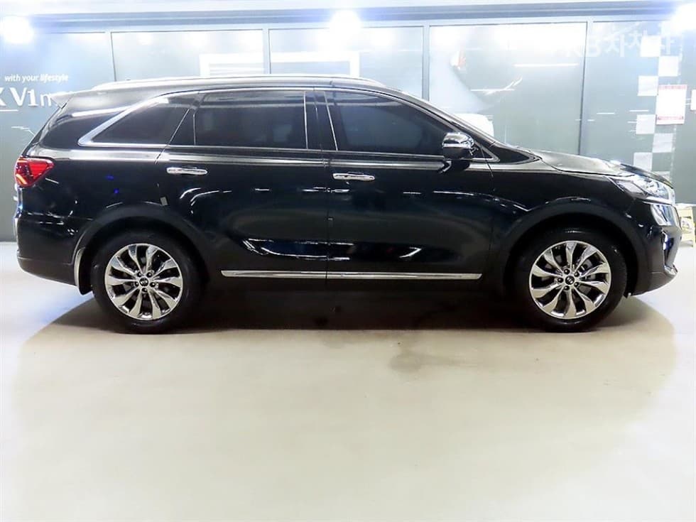 Киа The New (фейслифт) Sorento2.0 Дизел 2WD Noblesse - 4