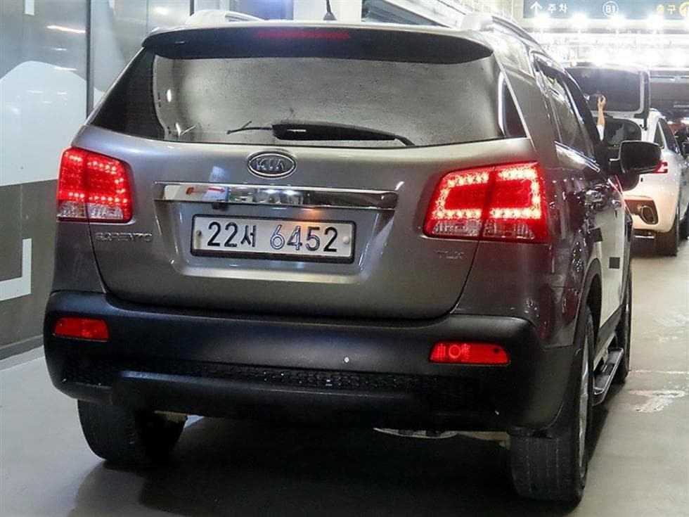 Киа SorentoRДизел 2.0 2WD TLX Най-висок клас - 4