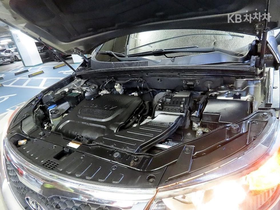 Киа SorentoRДизел 2.0 2WD TLX Най-висок клас - 19
