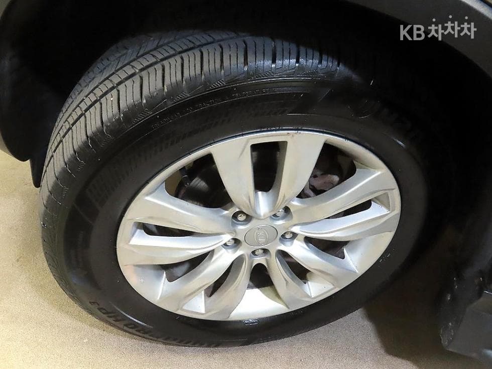 Киа SorentoRДизел 2.0 2WD TLX Най-висок клас - 20