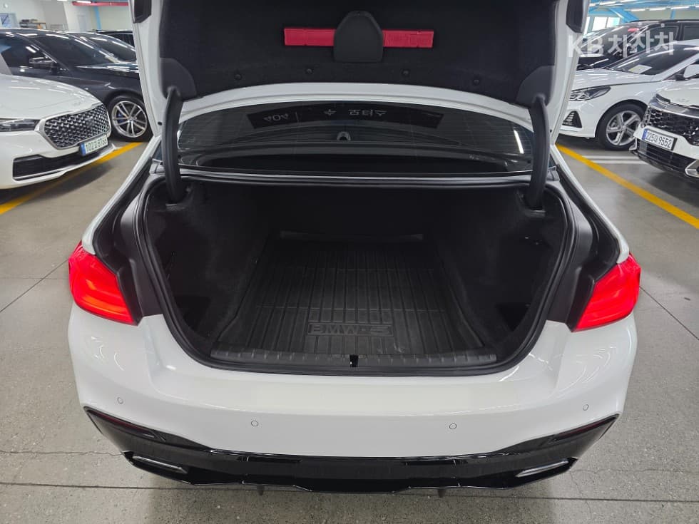 BMW 올New5 Series (G30)530i M Sport Plus - 24
