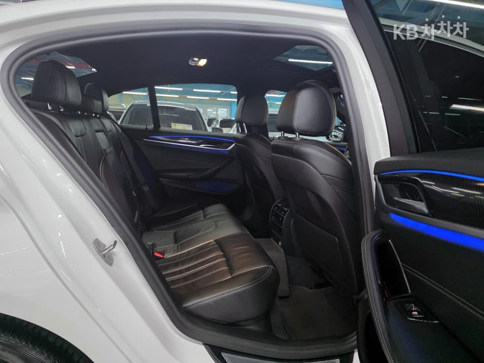 BMW 올New5 Series (G30)530i M Sport Plus - 16