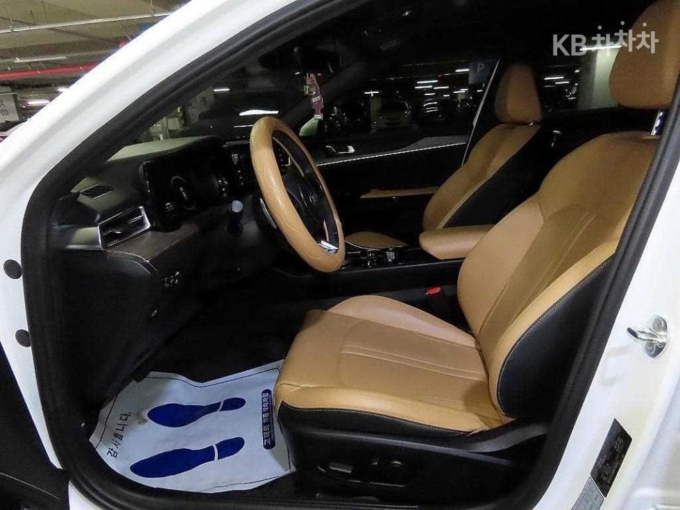 Kia K5 3rd Gen2.0 Gasoline Noblesse - 6