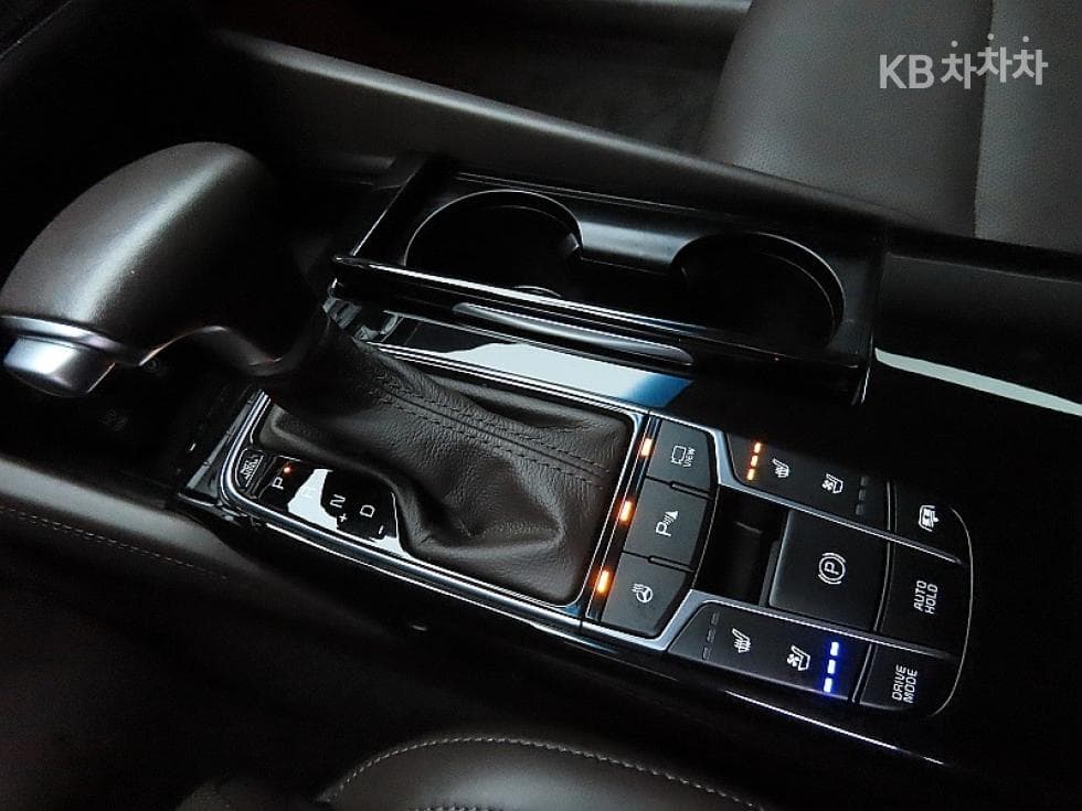Kia All New K73.3 GDI Noblesse Special (special feature/edition) - 9