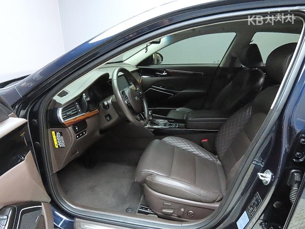 Kia All New K73.3 GDI Noblesse Special (special feature/edition) - 10