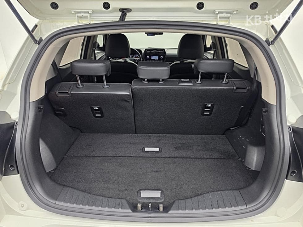KG Mobility Very New (facelift/refresh; particularly for Tivoli) TivoliGasoline V3 2WD Standard - 10