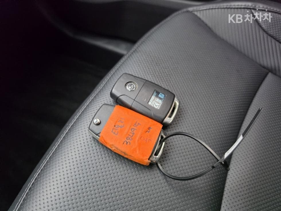 KG Mobility Very New (facelift/refresh; particularly for Tivoli) TivoliGasoline V3 2WD Standard - 20