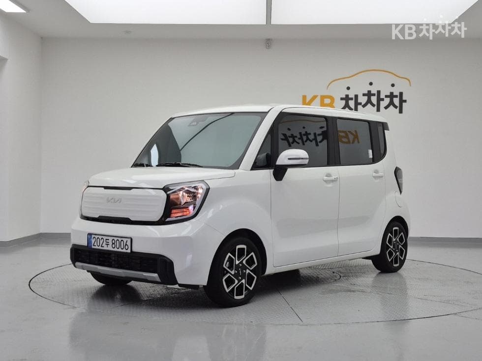 Kia The New (facelift) Kia Ray (van) 1.0 Gasoline Signature - Image 1