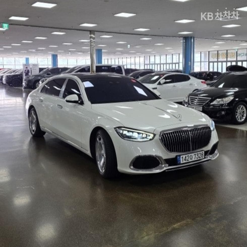 Mercedes-Benz S-Class W223Maybach S580 4Matic Standard - 2