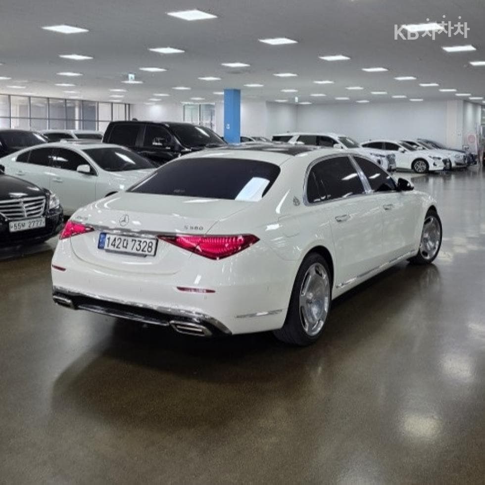 Mercedes-Benz S-Class W223Maybach S580 4Matic Standard - 3