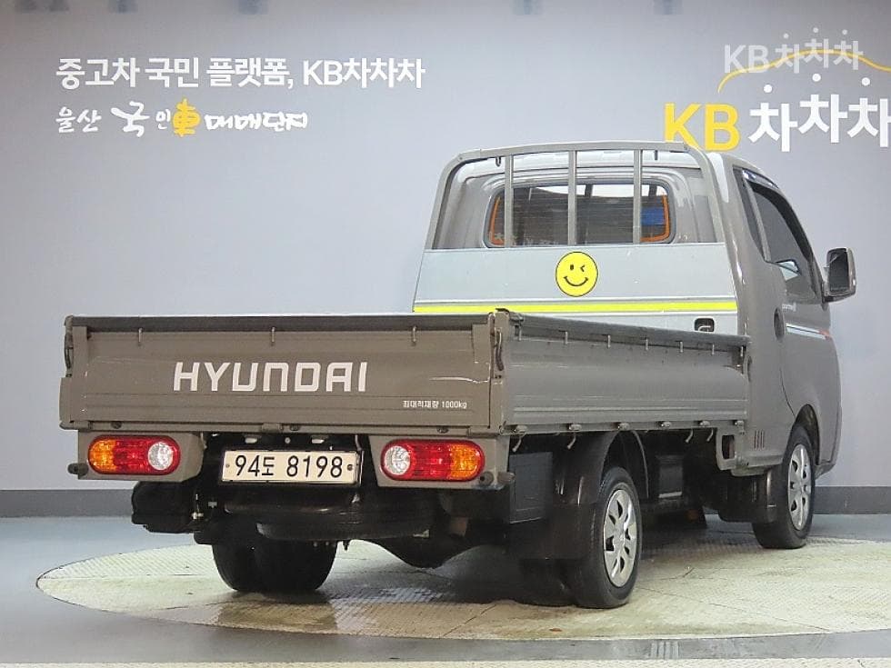 Хюндай Porter 2Удължено междуосие Super Cab CRDi Premium - 2