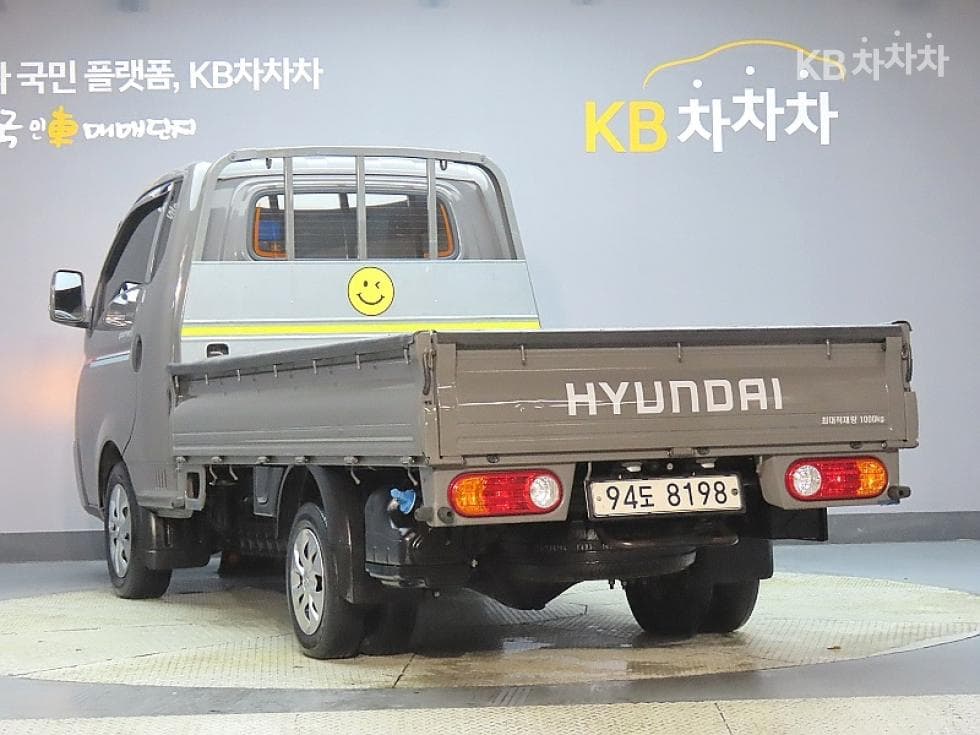 Хюндай Porter 2Удължено междуосие Super Cab CRDi Premium - 4