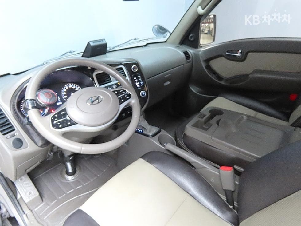 Хюндай Porter 2Удължено междуосие Super Cab CRDi Premium - 6