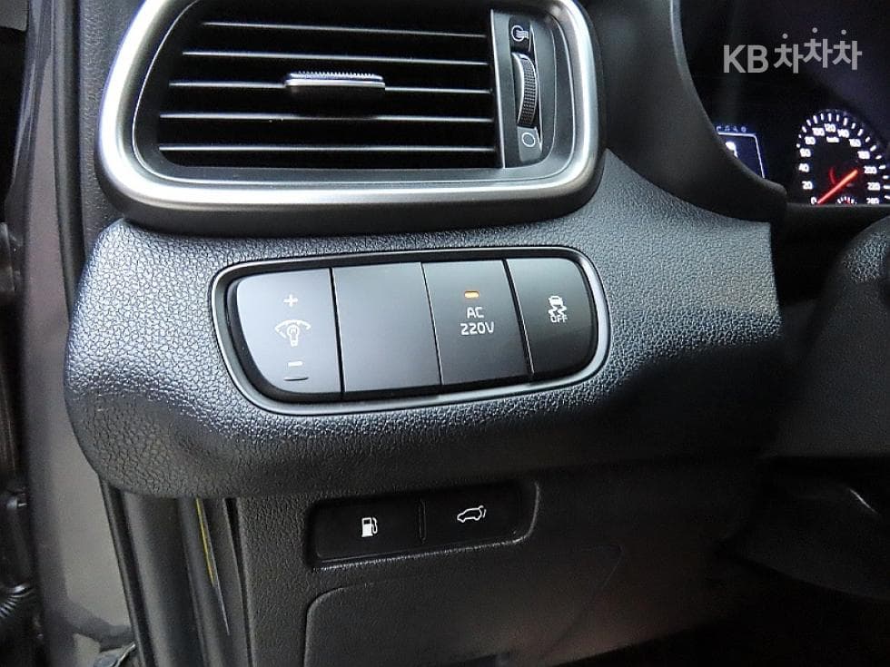Киа The New (фейслифт) Sorento2.0 Дизел 2WD Noblesse - 12