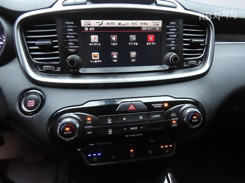 Киа The New (фейслифт) Sorento2.0 Дизел 2WD Noblesse - 16