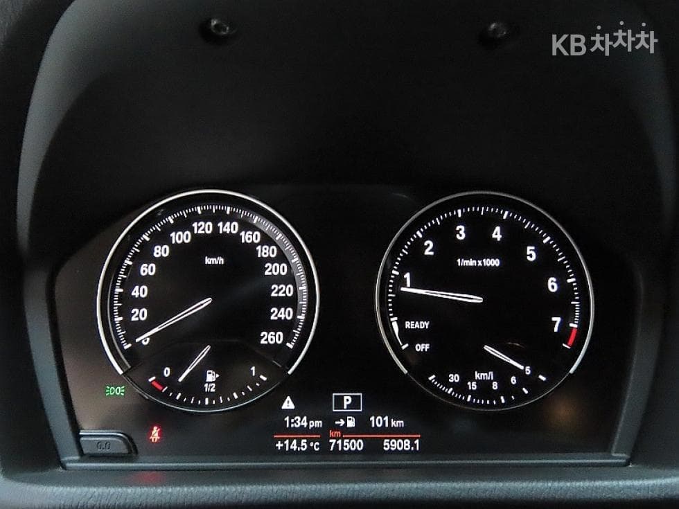 BMW X1 (F48)xDrive 20i M Sport Package - 8