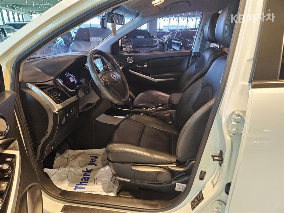 KG Mobility New코란도 C2.0 RX 2WD Highest-end Type - 12