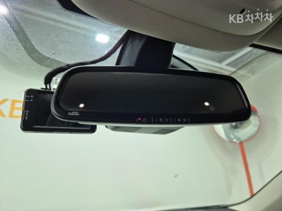Renault Korea The New (facelift) QM62.0 GDe 2WD Premiere - 16