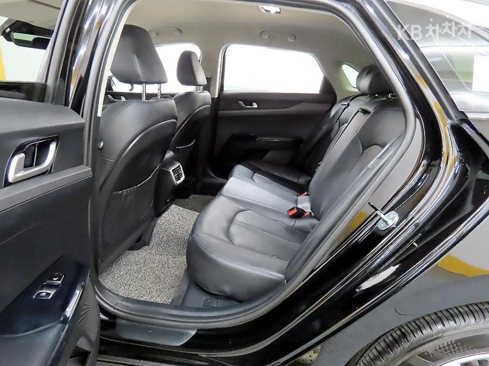 Kia K5 3rd Gen2.0 Gasoline Prestige - 6