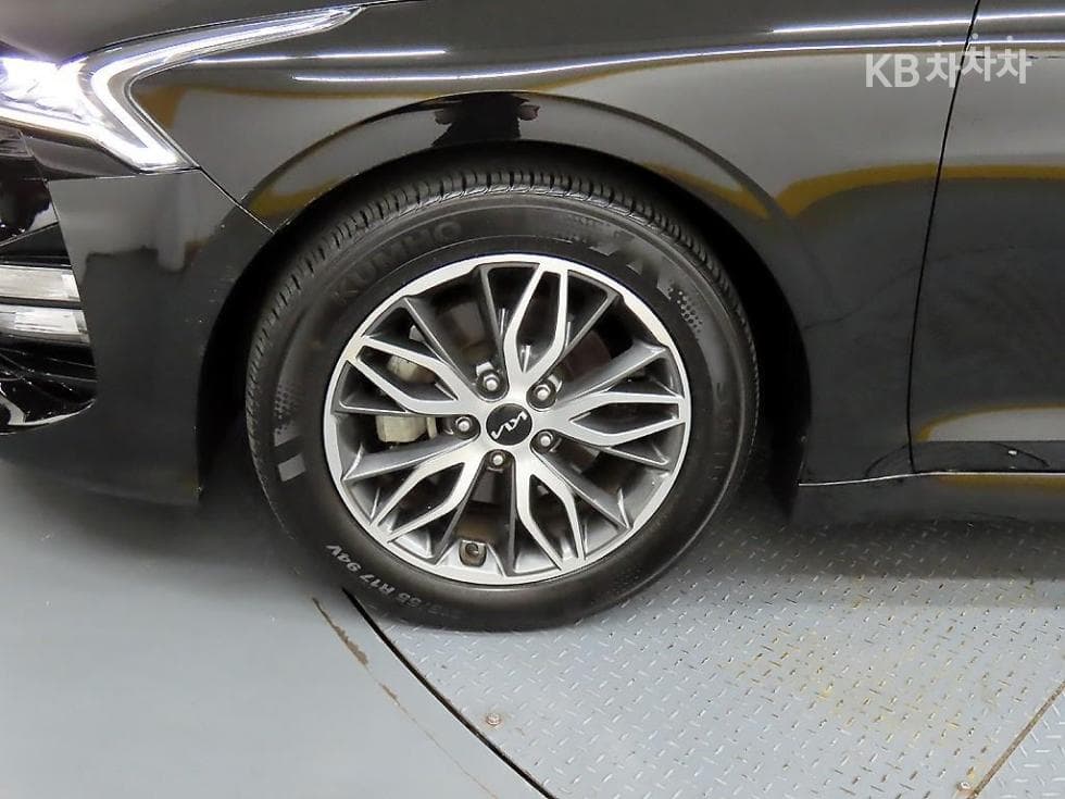 Kia K5 3rd Gen2.0 Gasoline Prestige - 20