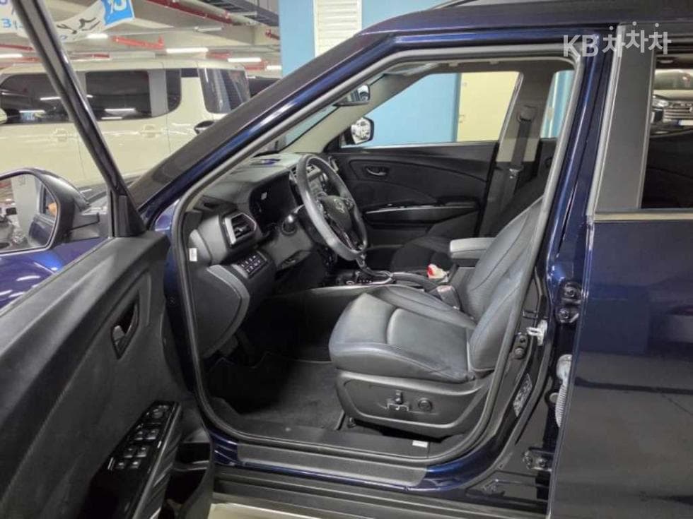 KG Mobility The New (facelift) Tivoli1.5 Turbo Gasoline Direct Injection V7 - 5