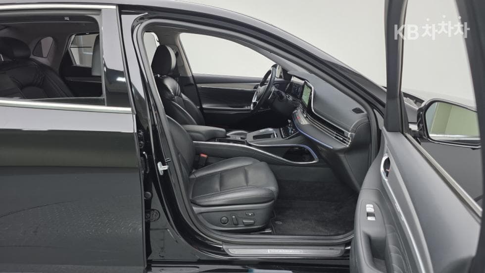Hyundai The New (facelift) Grandeur (Azera)3.3 Calligraphy - 11