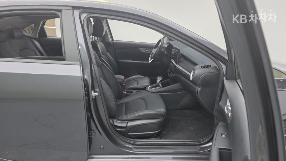 Kia The New (facelift) K31.6 Gasoline Prestige Standard - 10