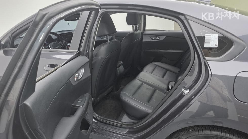Kia The New (facelift) K31.6 Gasoline Prestige Standard - 16