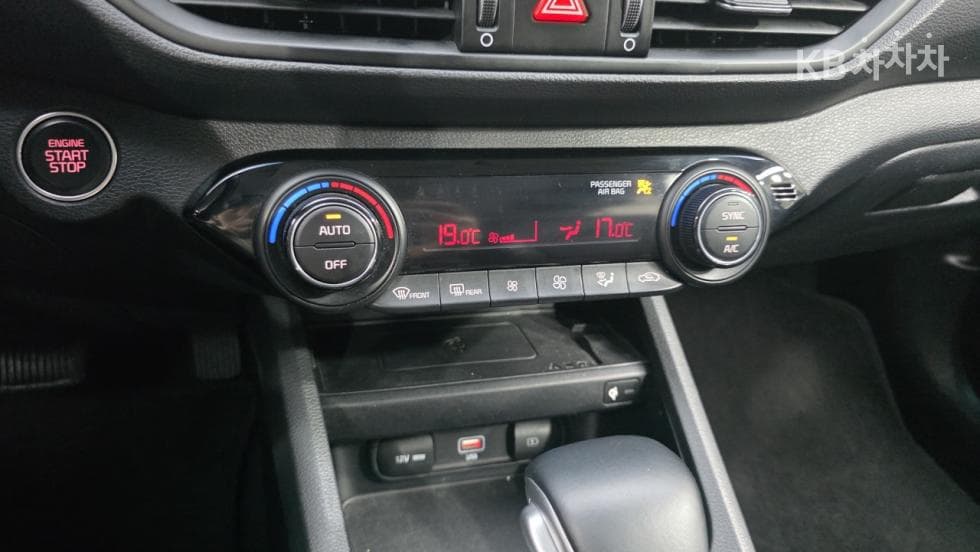 Kia The New (facelift) K31.6 Gasoline Prestige Standard - 28