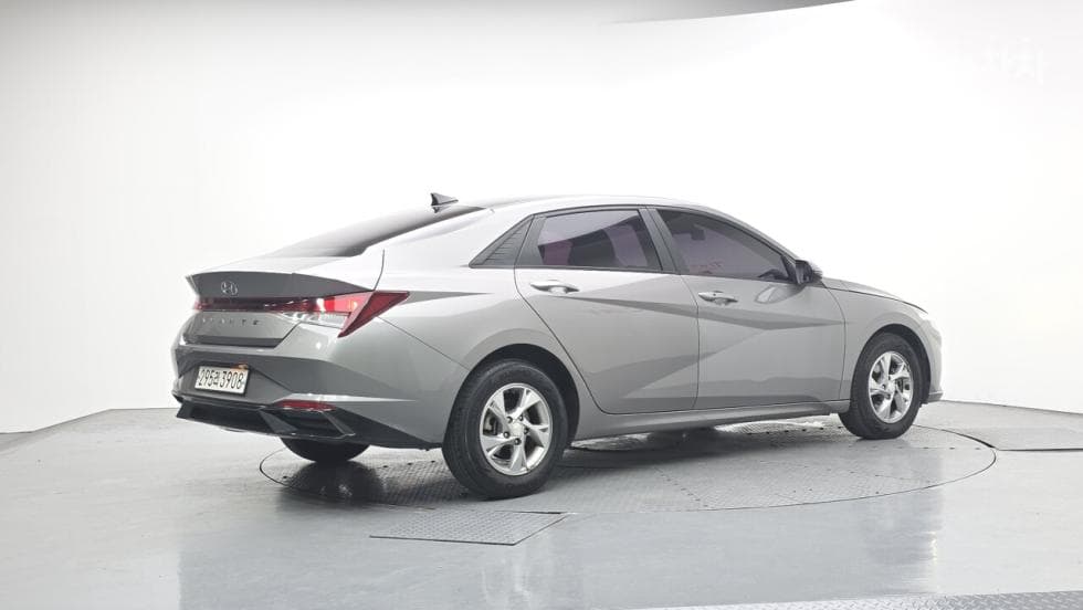 Hyundai All New Avante (Elantra)(CN7)1.6 Gasoline Modern - 2