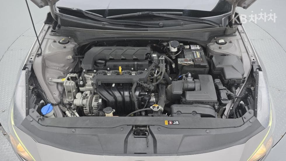 Hyundai All New Avante (Elantra)(CN7)1.6 Gasoline Modern - 9
