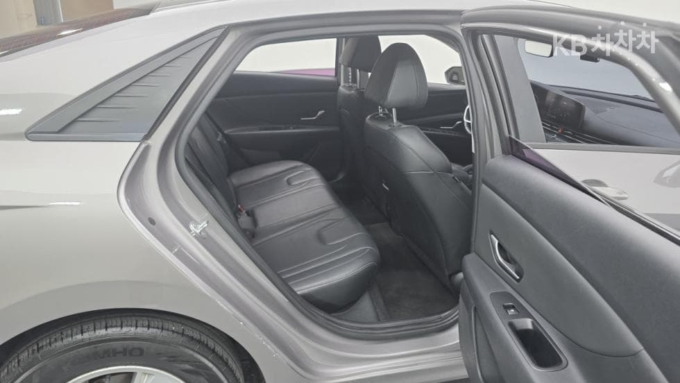 Hyundai All New Avante (Elantra)(CN7)1.6 Gasoline Modern - 11