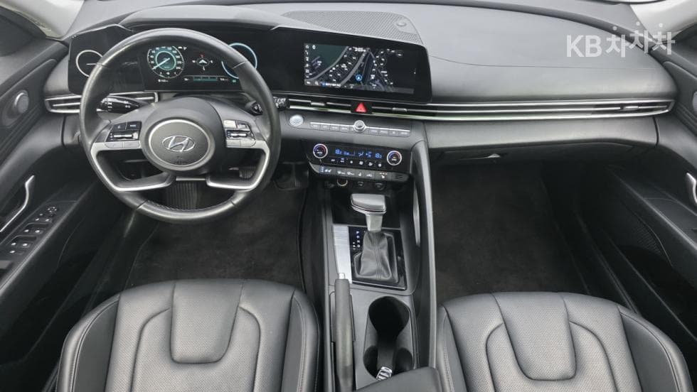 Hyundai All New Avante (Elantra)(CN7)1.6 Gasoline Modern - 12