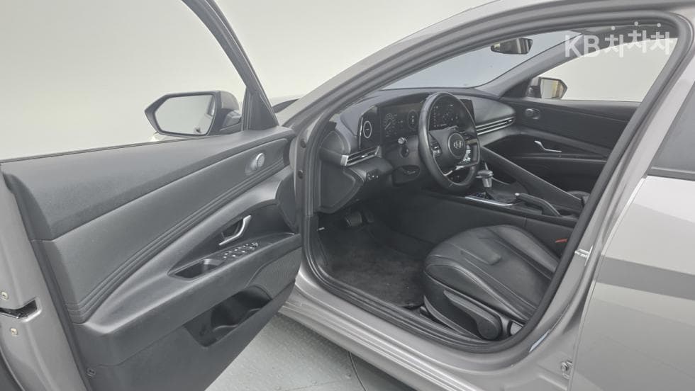 Hyundai All New Avante (Elantra)(CN7)1.6 Gasoline Modern - 17