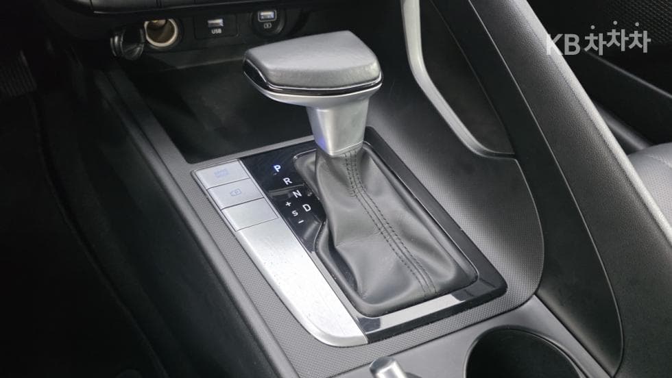 Hyundai All New Avante (Elantra)(CN7)1.6 Gasoline Modern - 25