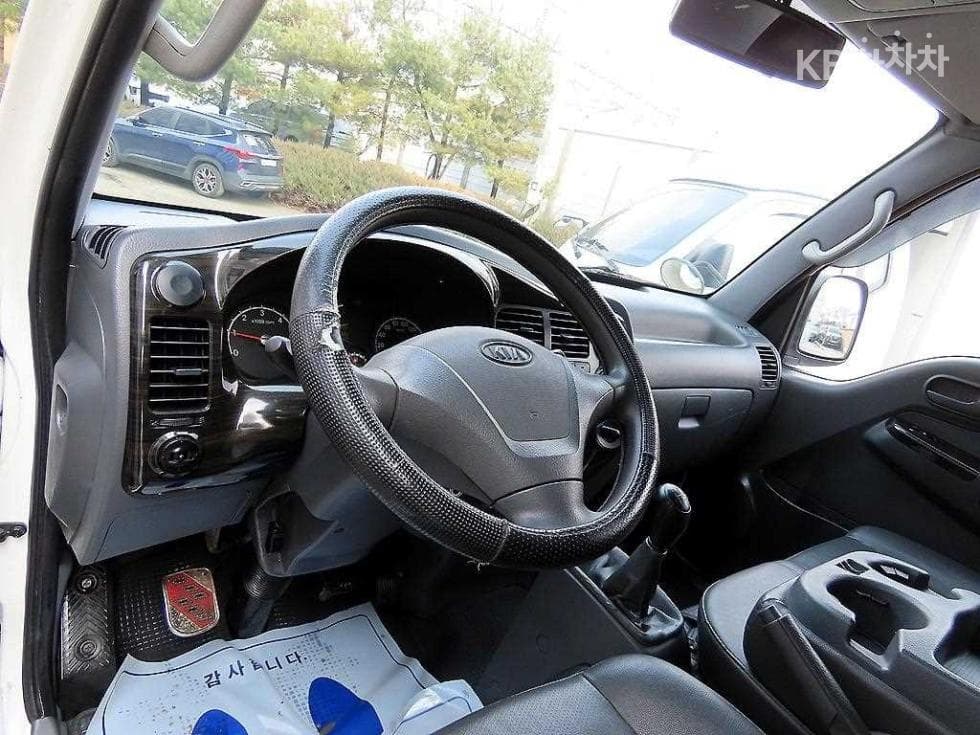 Kia Bongo 3 (light truck)Other - 8