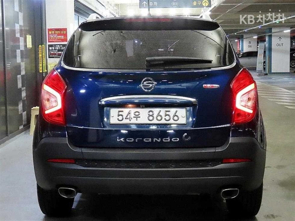 KG Mobility New Style 코란도 C2.2 RX 2WD High-end Type - 5