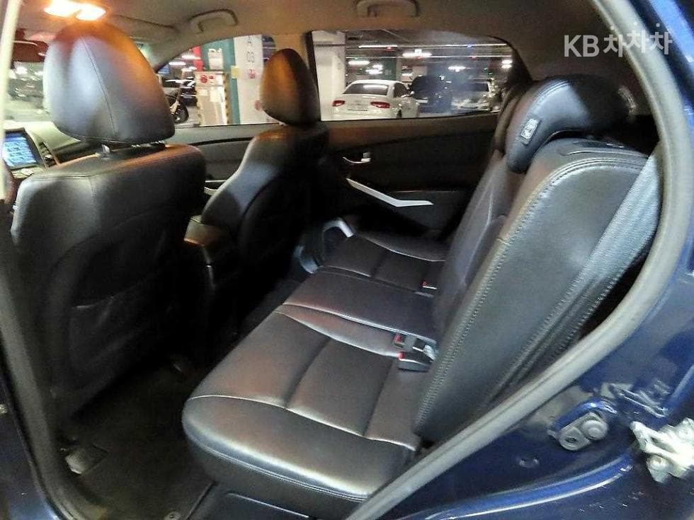 KG Mobility New Style 코란도 C2.2 RX 2WD High-end Type - 7