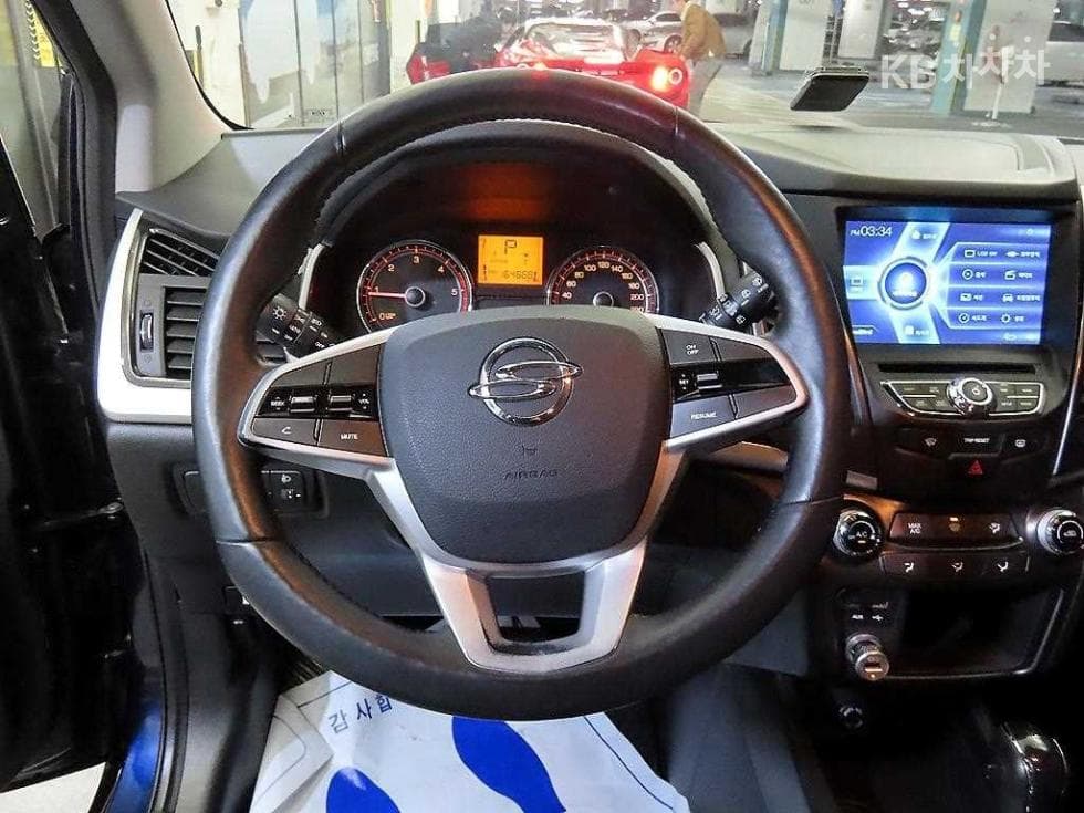 KG Mobility New Style 코란도 C2.2 RX 2WD High-end Type - 8
