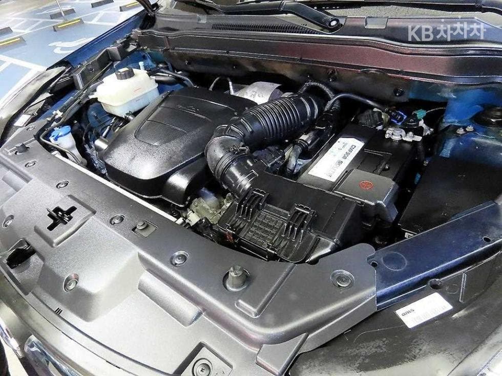KG Mobility New Style 코란도 C2.2 RX 2WD High-end Type - 19