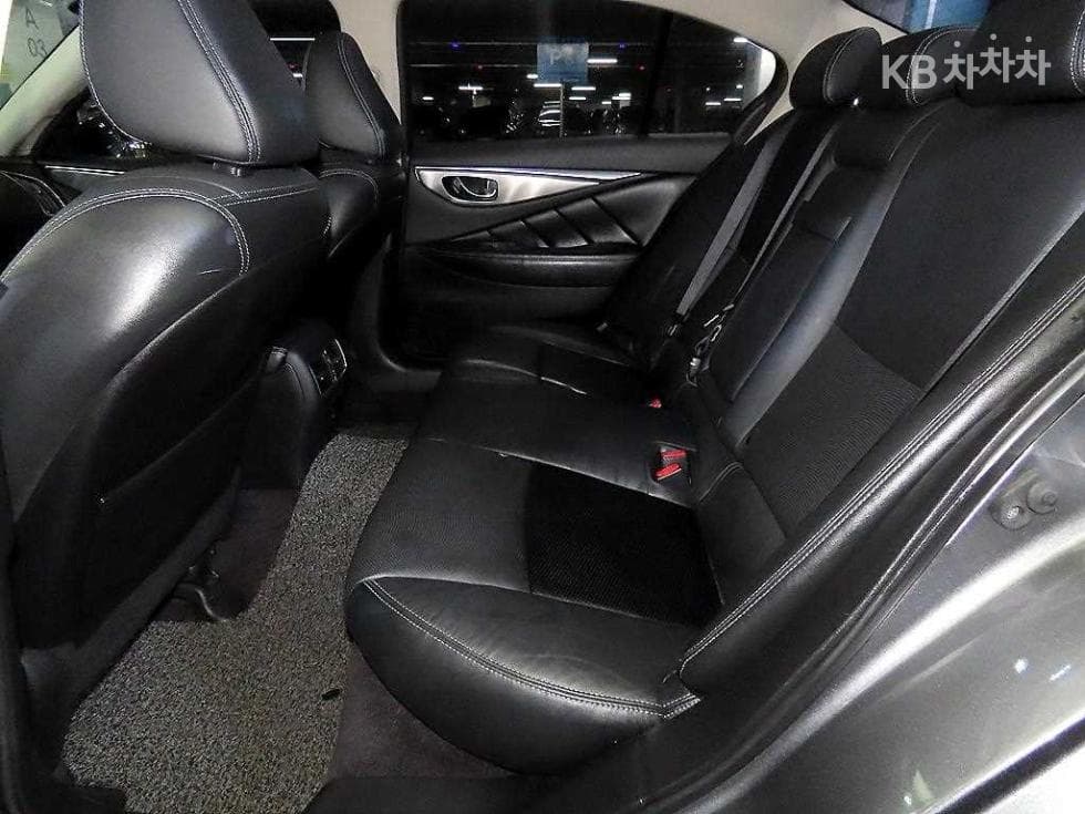 Seater피니티 Q502.2d Premium - 7