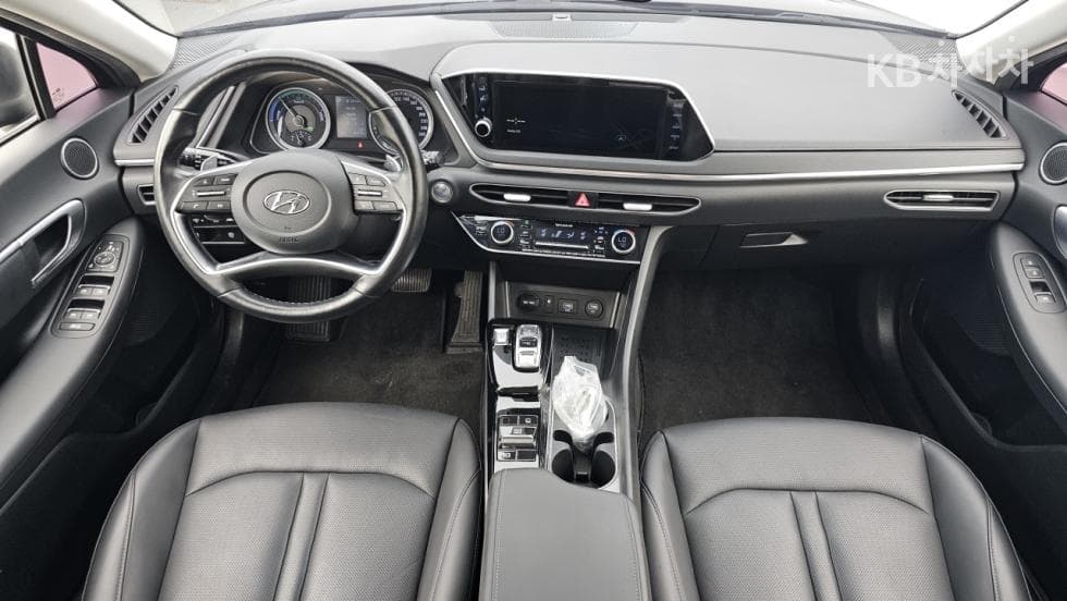 Hyundai Sonata Hybrid (DN8)2.0 Hybrid Premium - 6