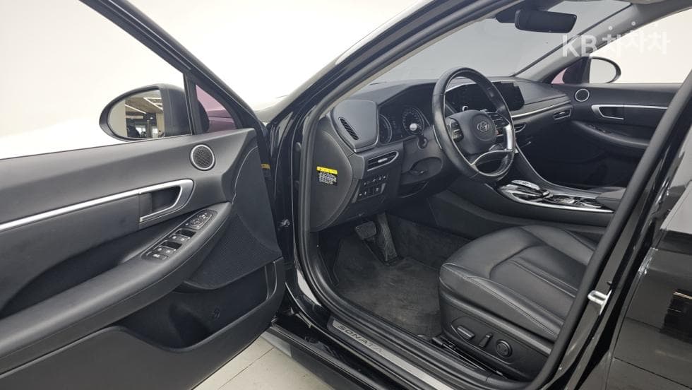 Hyundai Sonata Hybrid (DN8)2.0 Hybrid Premium - 12
