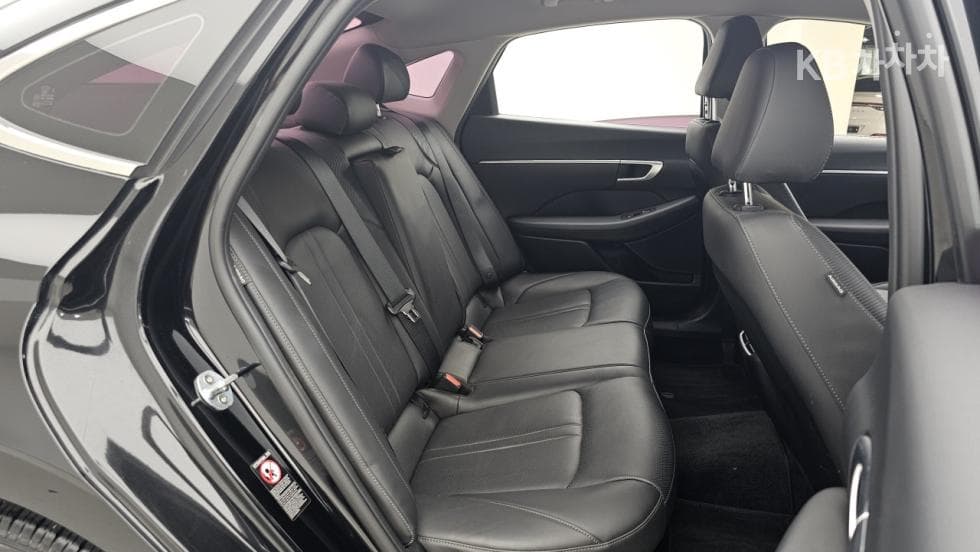 Hyundai Sonata Hybrid (DN8)2.0 Hybrid Premium - 15