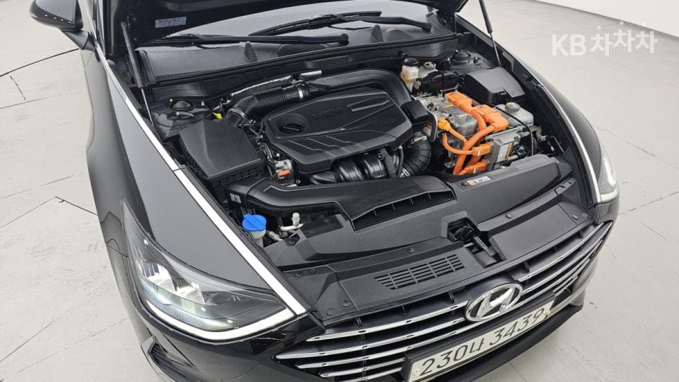 Hyundai Sonata Hybrid (DN8)2.0 Hybrid Premium - 17