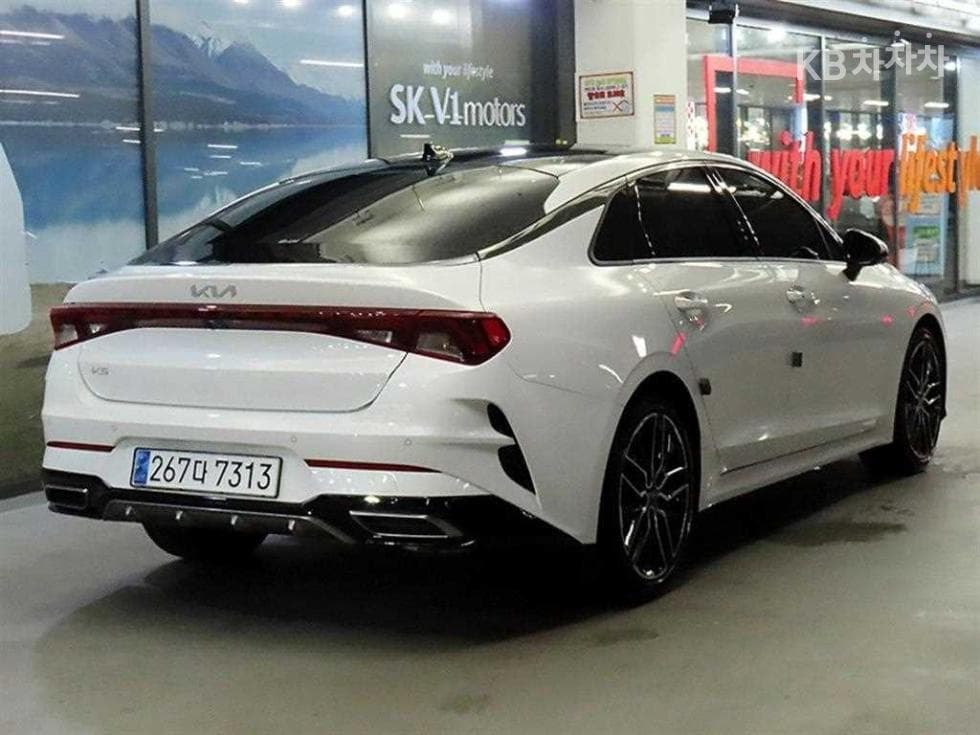 Kia K5 3rd Gen1.6 Gasoline Turbo Noblesse - 4