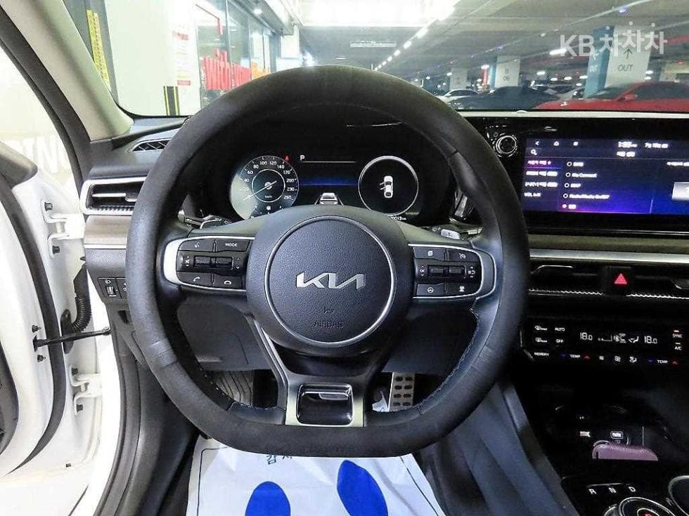 Kia K5 3rd Gen1.6 Gasoline Turbo Noblesse - 8