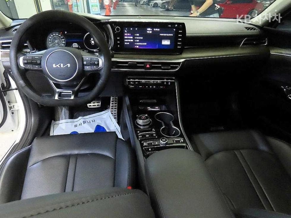Kia K5 3rd Gen1.6 Gasoline Turbo Noblesse - 10